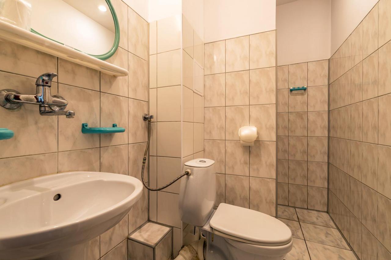 Hostel Savoy Vratislav Exteriér fotografie