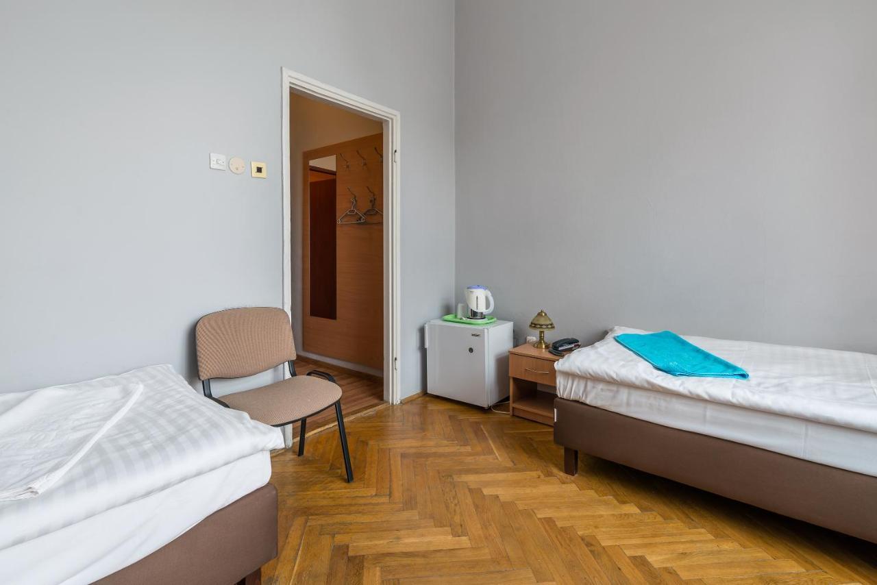 Hostel Savoy Vratislav Exteriér fotografie