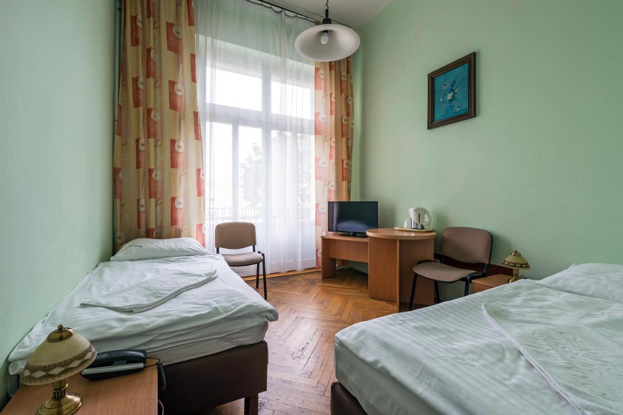 Hostel Savoy Vratislav Exteriér fotografie